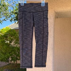 Lucy powermax cropped leggings heather gray size XS